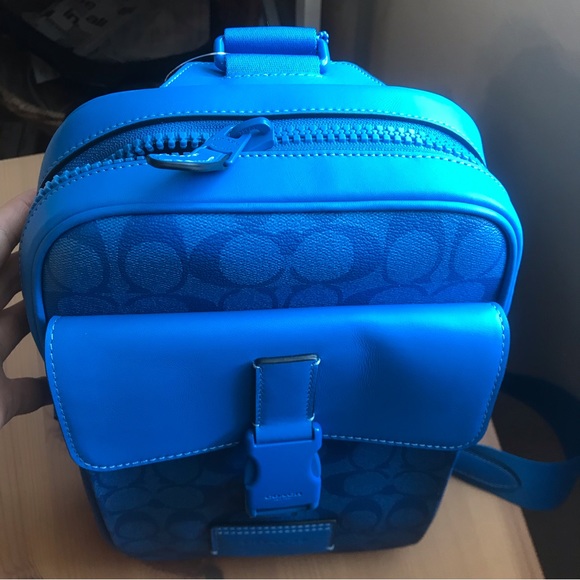 🥰 COACH Track Pack In Signature Canvas Gunmetal/Bright Blue - Picture 9 of 12